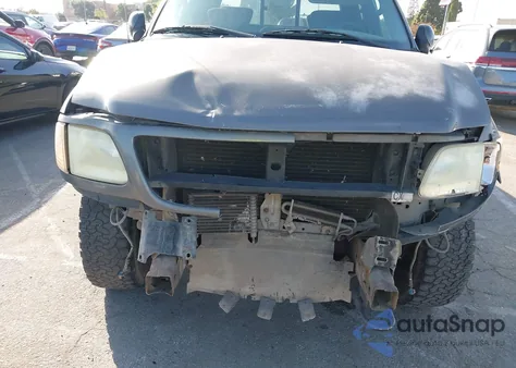 2003 Ford F-150 Lariat/Xlt from USA, damaged, VIN 1FTRW08L73KC81064